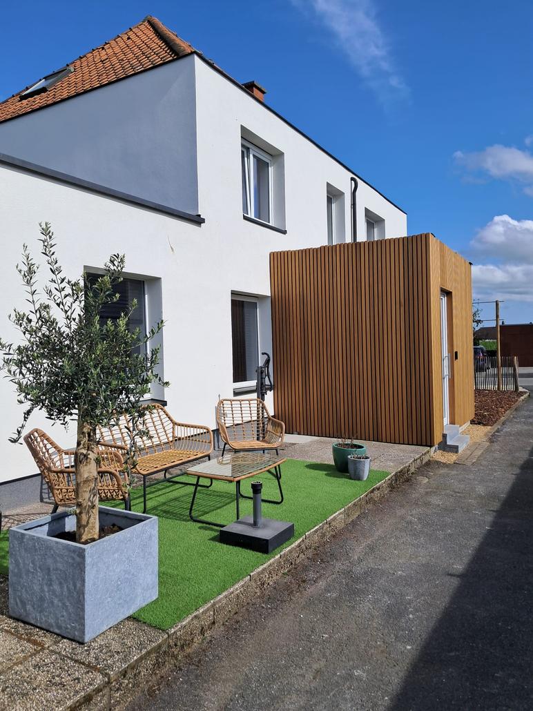 Isolation de facade et renovation de toit a Waregem