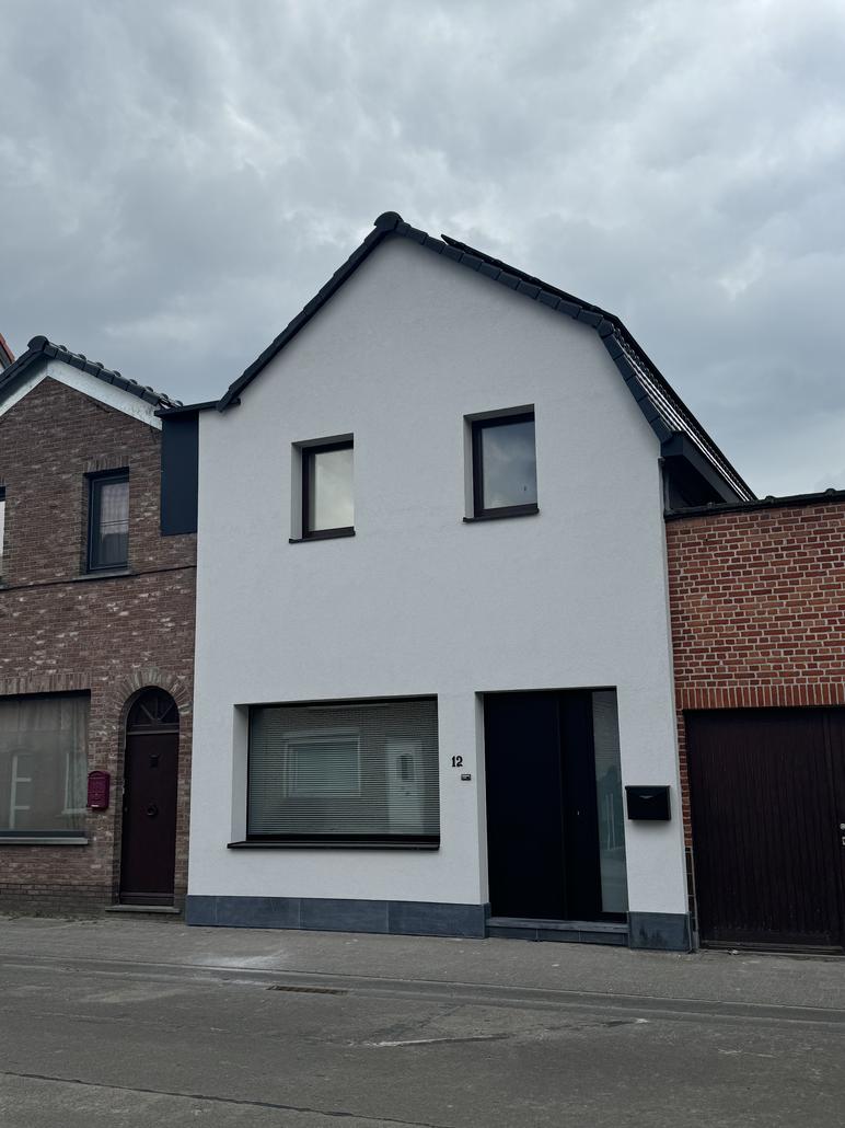 Isolation de façade et crepi à Sint-Gillis-Waas