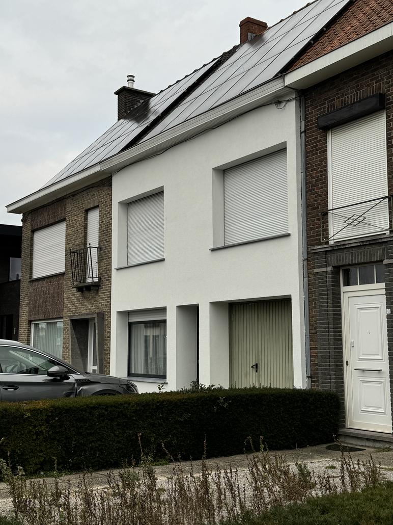 Isolation de façade et crepi blanc à Eeklo