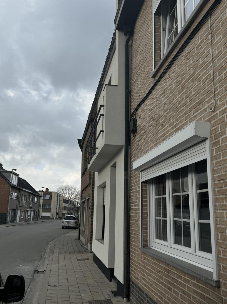 Rénovation de façade avec crepi à Hamme