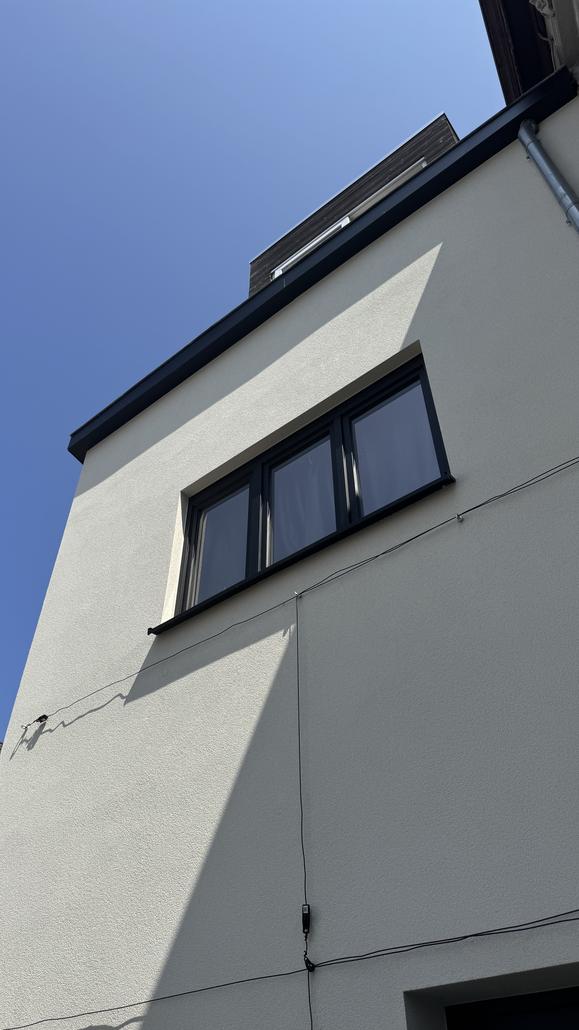 Rénovation de façade et de toit à Gand