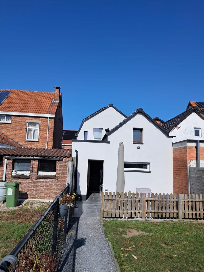 Isolation de façade et crepi à Sint-Gillis-Waas