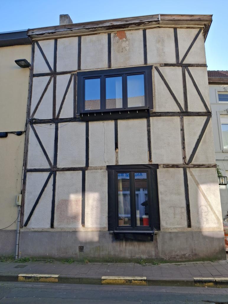 Rénovation de façade et de toit à Gand