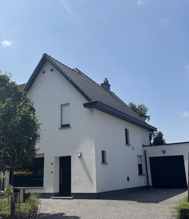 Gevel en dak vernieuwd in De Pinte