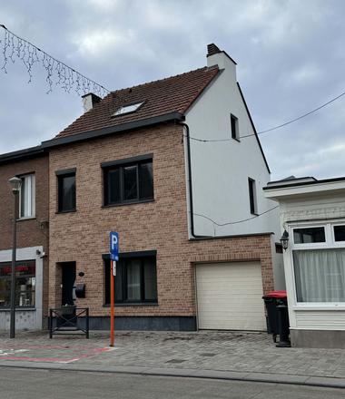 Gevelisolatie en steenstrips rumst