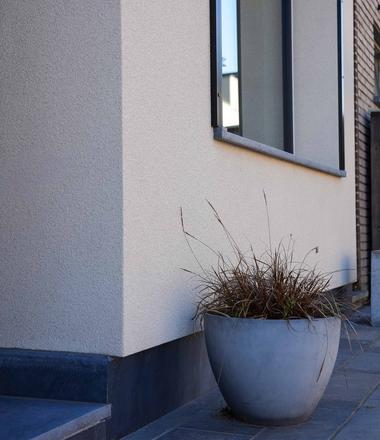 Spuitkurk gevelrenovatie in Meerdonk Gevelisolatie met spuitkurk in Meerdonk en nieuwe ramen