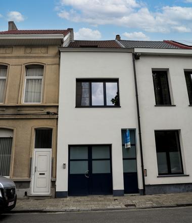 Spuitkurk gevelisolatie in Berchem Gevelisolatie met spuitkurk in Berchem