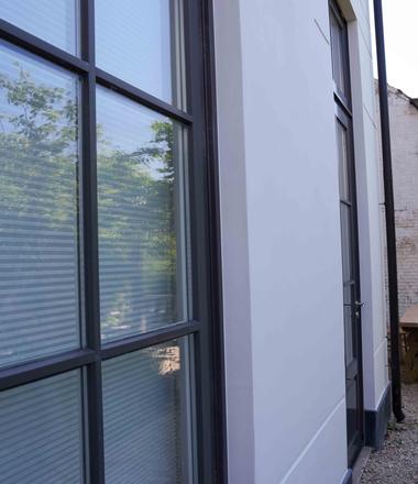 Crepi gevelrenovatie IJzendijke Gevelrenovatie met crepi in IJzendijke met groeven