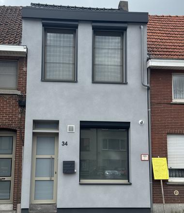 Spuitkurk en dakrenovatie Beveren