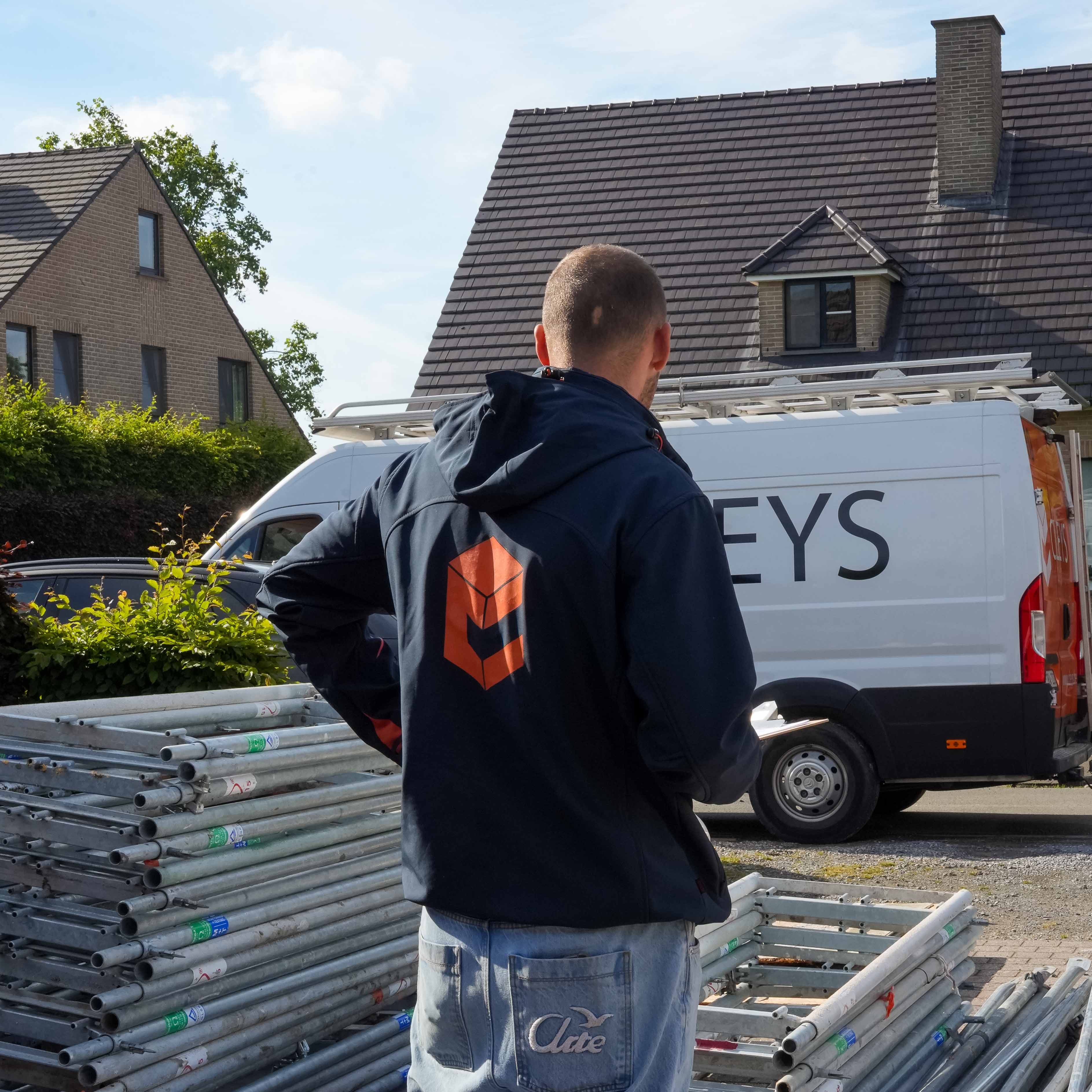 Je gevel professioneel laten reinigen door Cleys! 👷🏻‍♂️